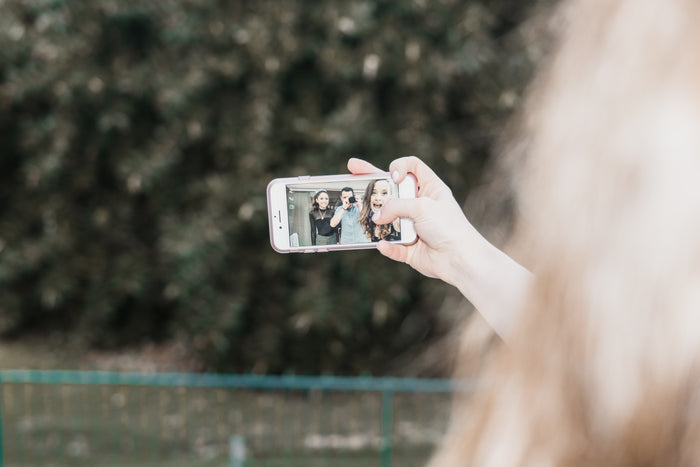 7 Awkward Conversations That Inevitably Happen During Sorority Recruitment 